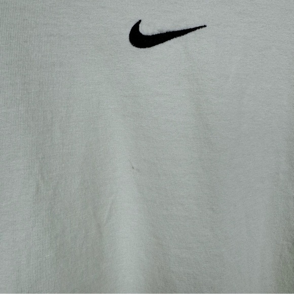 Nike Essentials Short Sleeve Tee - Picture 7 of 8